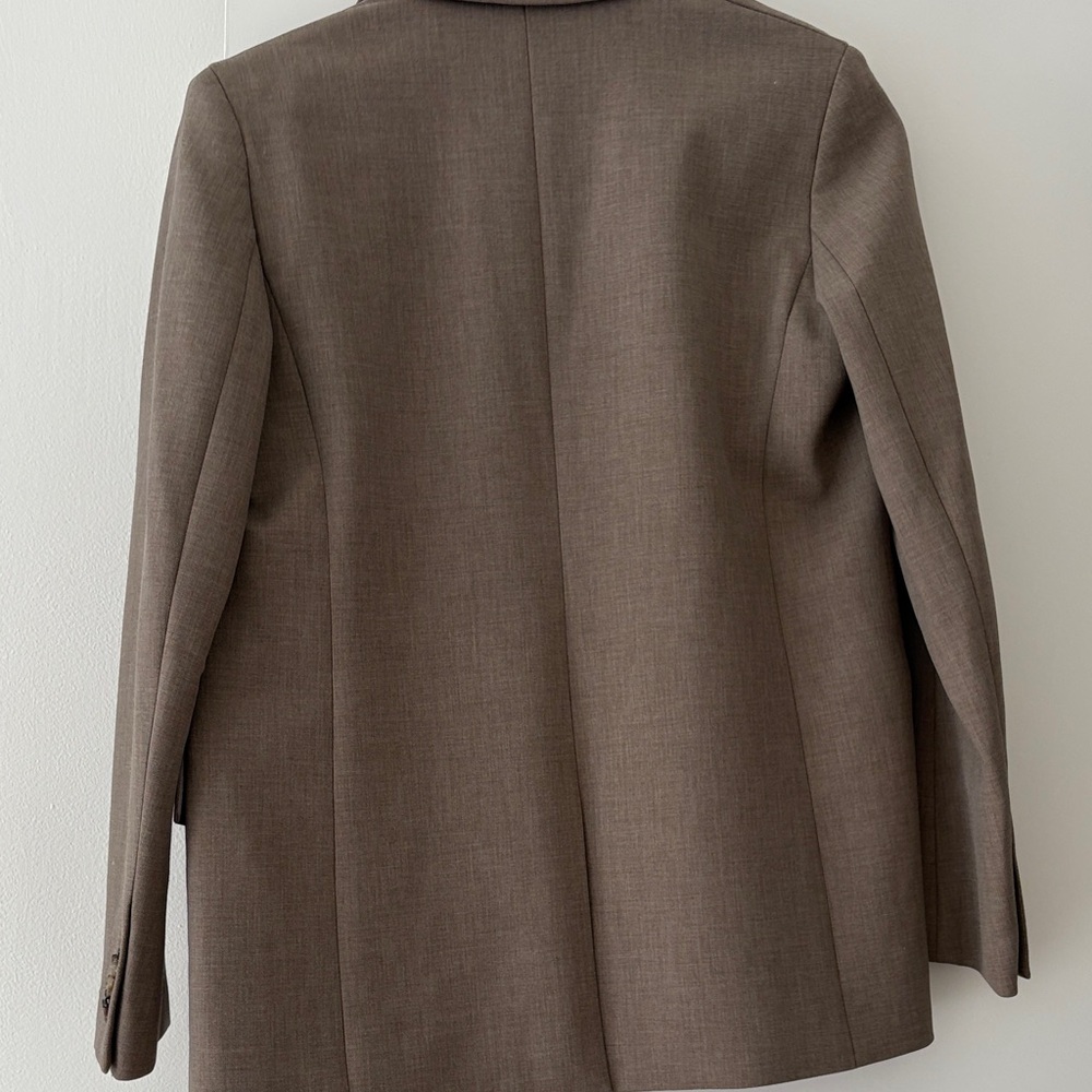 Aritzia Wilfred Taupe Generation Blazer - Picture 7 of 8